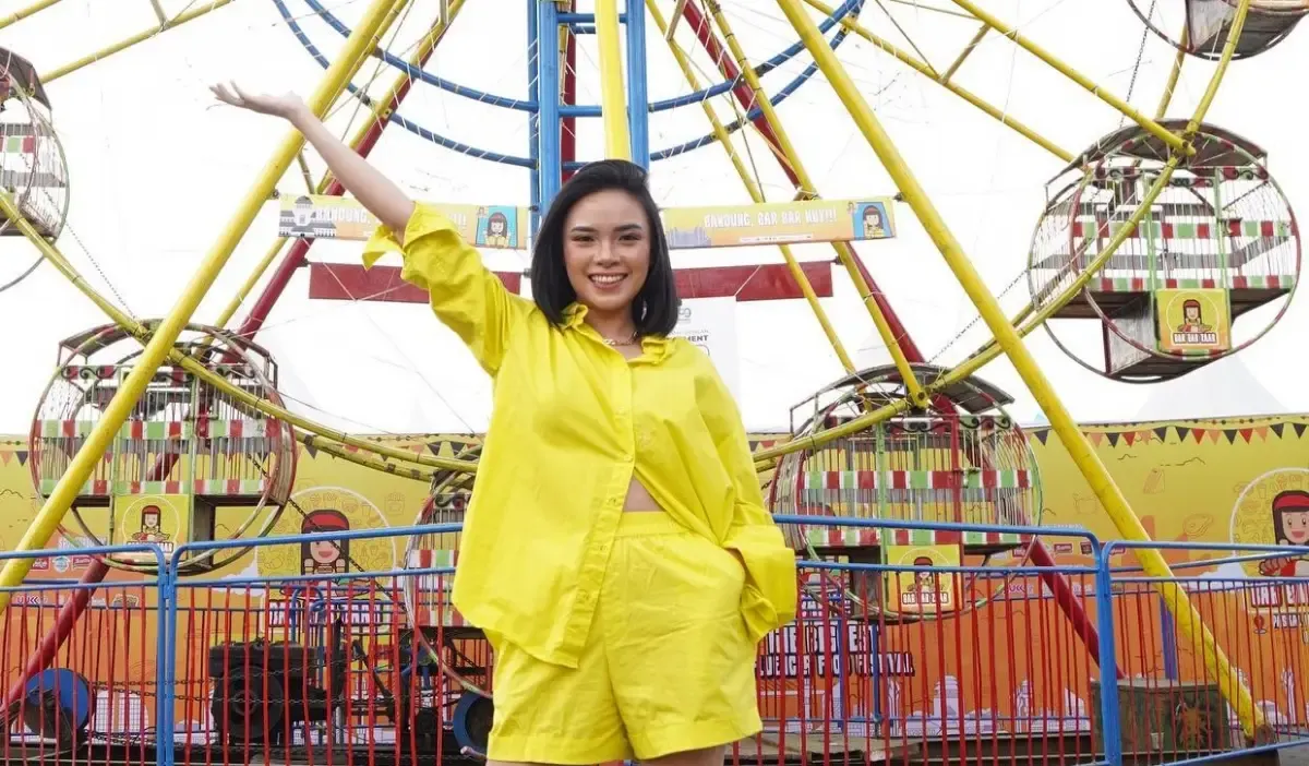 Food vlogger mgdalenaf meminta maaf dan klarifikasi soal menyinggung bayaran dan pelayanan restoran. (Sumber : Instagram @mgdalenaf)