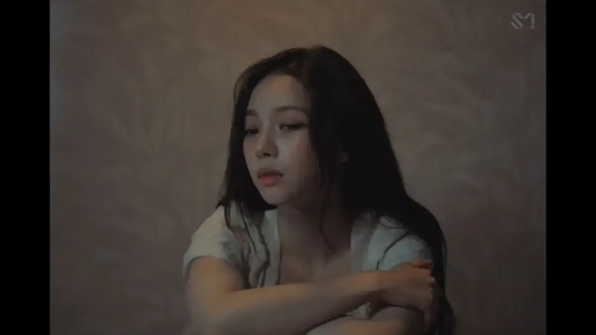 AESPA. (Sumber : Screenshot YouTube lagu I'm Unhappy - AESPA)