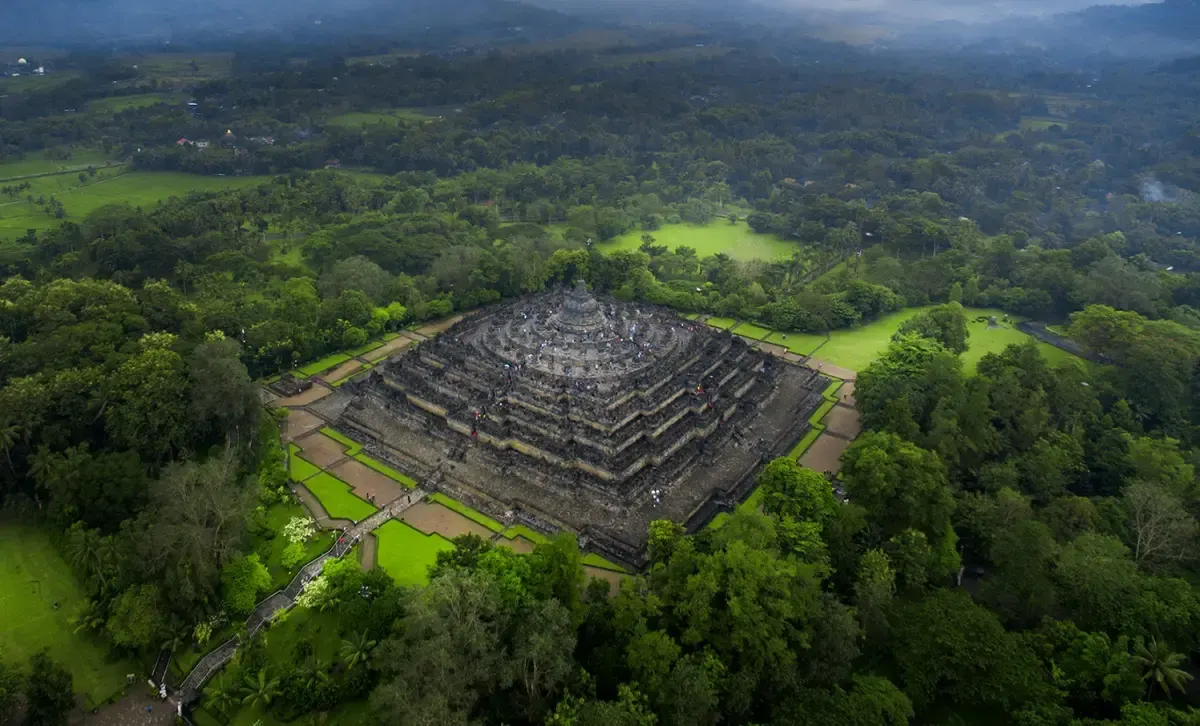 Taman Wisata Candi Borobudur. (Sumber : Disparpora Kabupaten Magelang)