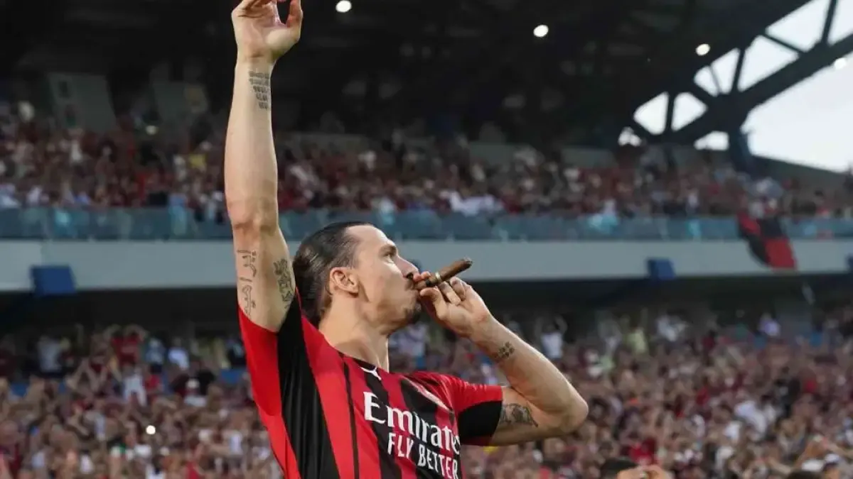 Zlatan Ibrahimovic saat meraih gelar Scudetto bersama AC Milan (Sumber : Twitter)