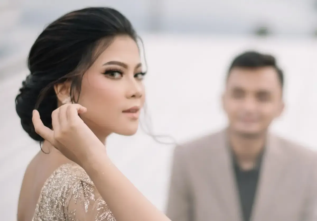 Profil Hanum Mega, selebgram yang baru saja membongkar perselingkuhan suaminya dengan perempuan lain dengan bukti chat mesra. (Sumber : Instagram @real.hanummegaa)