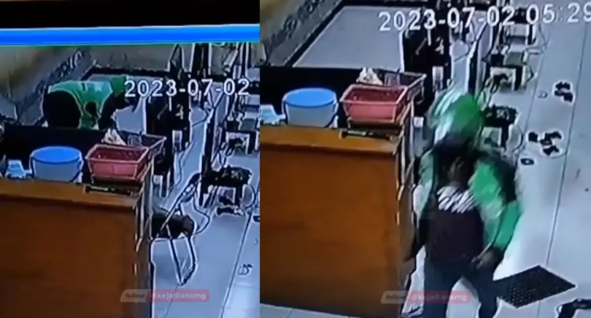 Rekaman CCTV aksi driver ojol maling 3 unit PlayStation di rental PS di Balad, Semarang Barat, Semarang, Minggu 2 Juli 2023. (Sumber : Instagram @kejadiansmg)