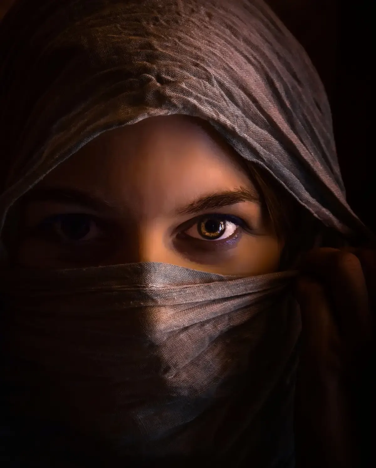 Mau tahu cara menjadi cantik dan menarik? Coba lakukan 5 hal ini ya.