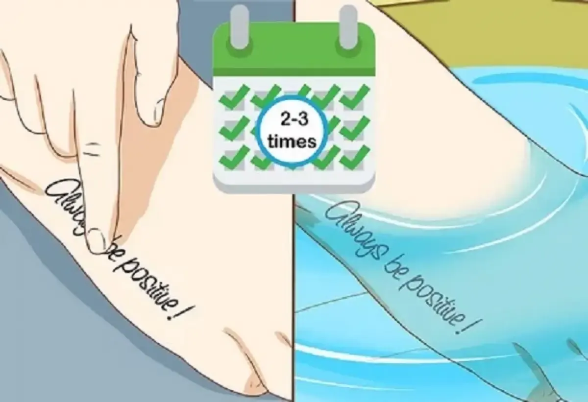 Eksfoliasi tato permanen bisa buat memudarkan tinta tato. (Sumber : WikiHow)