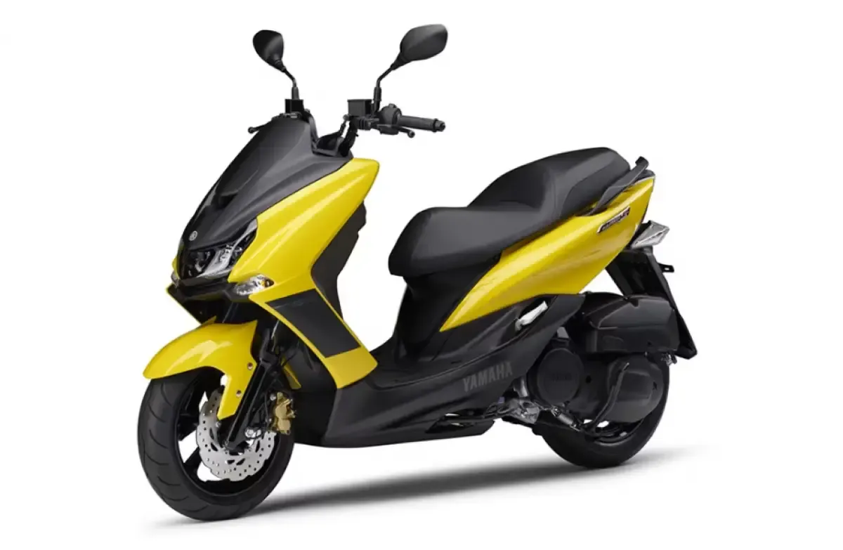 Maxi-scooter yang disebut bakal jadi varian NMax dek rata. (Sumber : bikedekho)