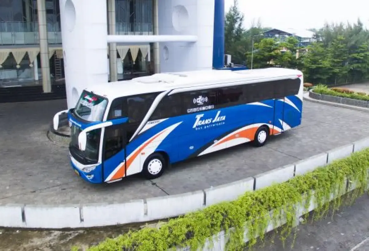 Sewa Bus di Semarang: Persyaratan dan Ketentuan yang Perlu Diketahui (Sumber : transjaya.com)