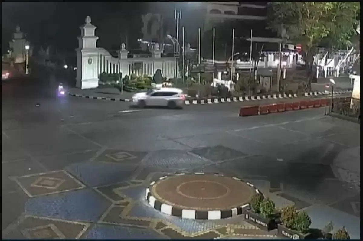 Ini fakta dugaan tabrak lari oleh pangeran mahkota Keraton Solo (Sumber : KompasTV)