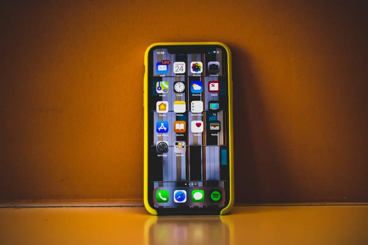 8 tips saat ingin membeli iPhone bekas, perhatikan hal ini (Sumber : pexels.com)