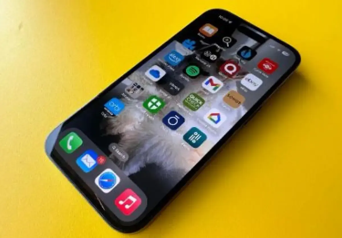 Ilustrasi | Apple iPhone 14 Pro - Bocoran spesifikasi iPhone 15 yang akanhadir dengan USB Type C (Sumber : Forbes/David Phelan)
