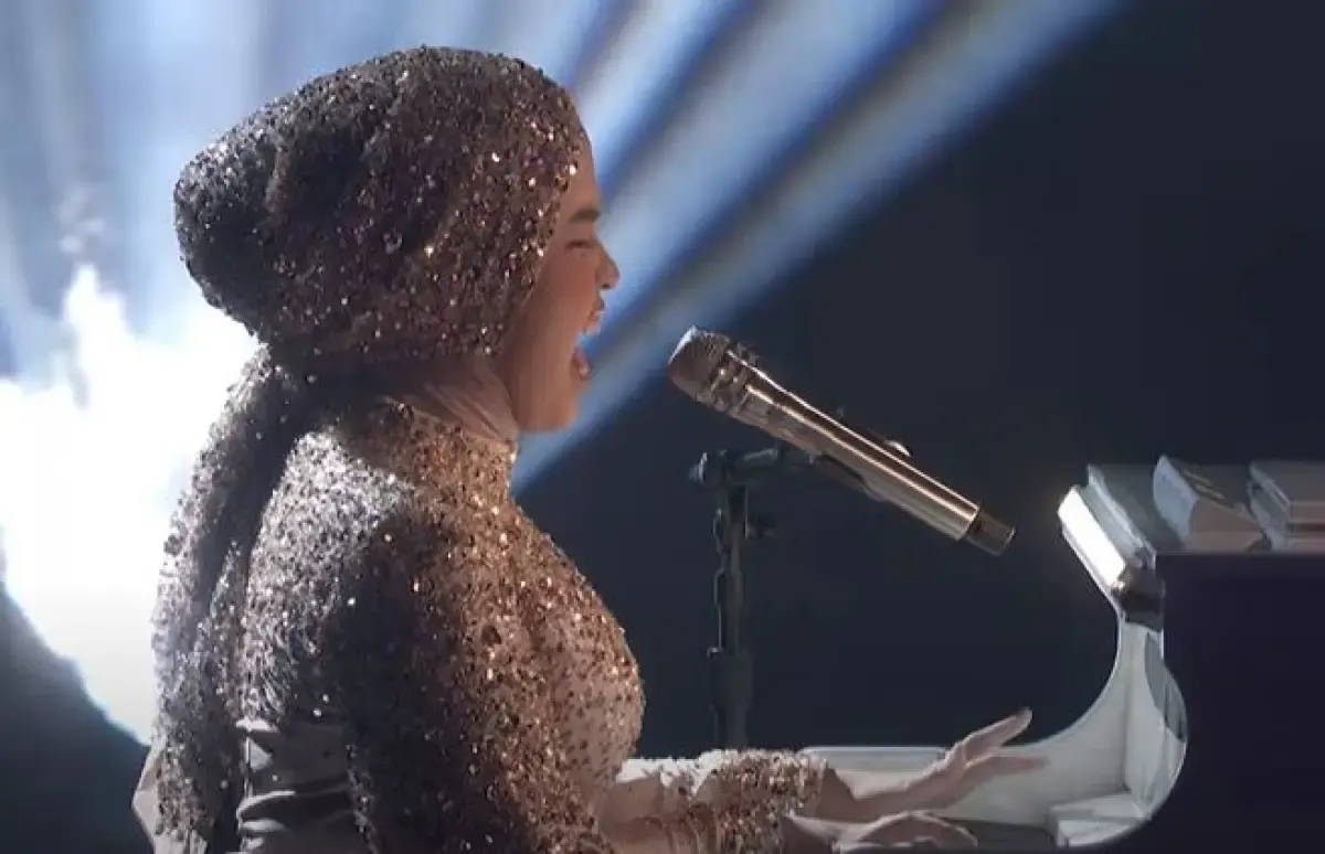 LINK SIARAN ULANG Penampilan Putri Ariani di Semifinal AGT 2023, Simon Cowell: Aku Speechless (Sumber : YouTube America's Got Talent)