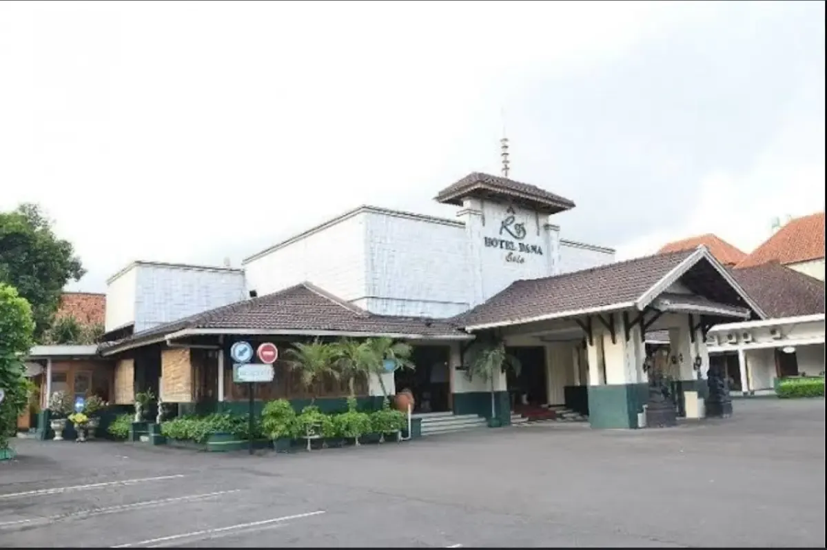 Hotel Dana Solo (Sumber : Tiket.com)