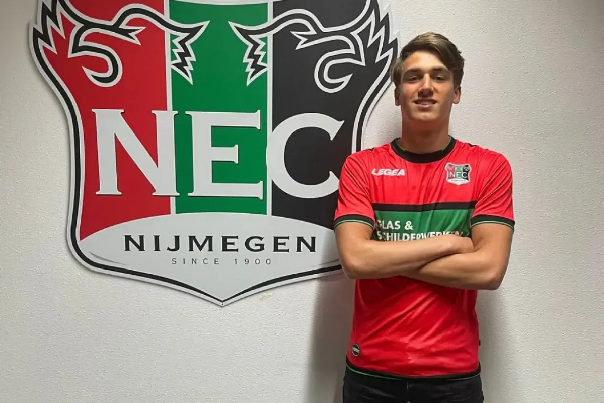 Pemain Keturunan Mauro Zijlstra, striker berusia 18 tahun berpotensi untuk dipanggil Timnas. (Sumber : Instagram/eurosocceradvice)