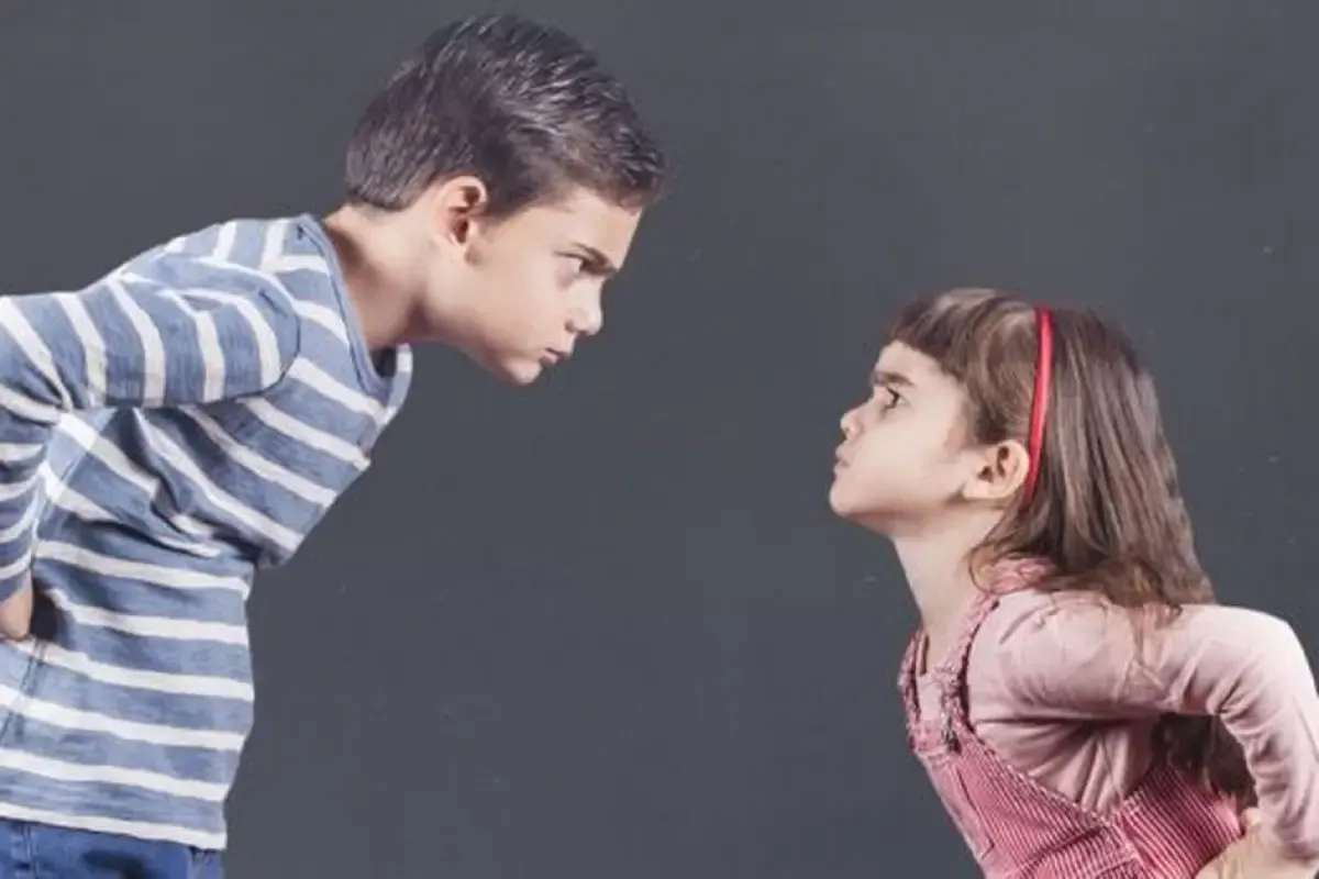 Fakta tentang anak kedua yang disebut lebih mandiri dari anak pertama. (Sumber : Freepik)