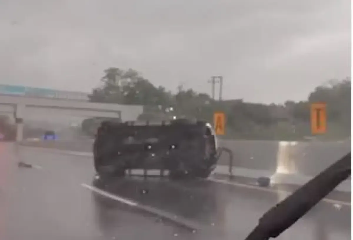 Innalillahi, Terjadi Kecelakaan Di Tol Bawen Sore Ini (Sumber : instagram.com/infoupdatejateng)