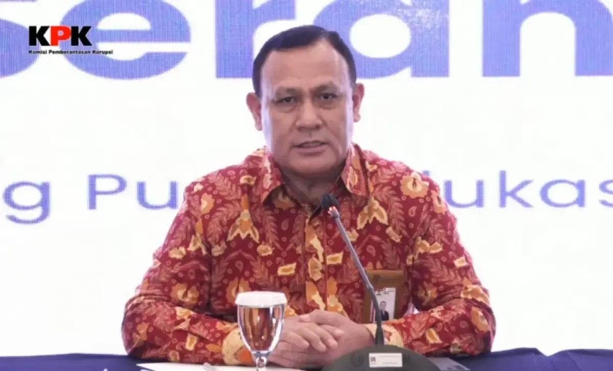 Presiden Jokowi menandatangani Keppres pemberhentian Firli Bahuri sebagai Ketua KPK. (Sumber : PMJNews)