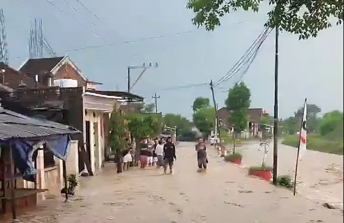 Banjir di Grobogan akibat meluapnya Sungai Tuntang, Selasa 6 Februari 2024. (Sumber: Gubug Grobogan - InfoSemarang.com)