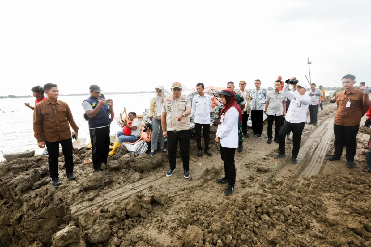 Banjir di Demak mulai surut (Sumber: pemprov jawa tengah | Foto: infosemarang.com )