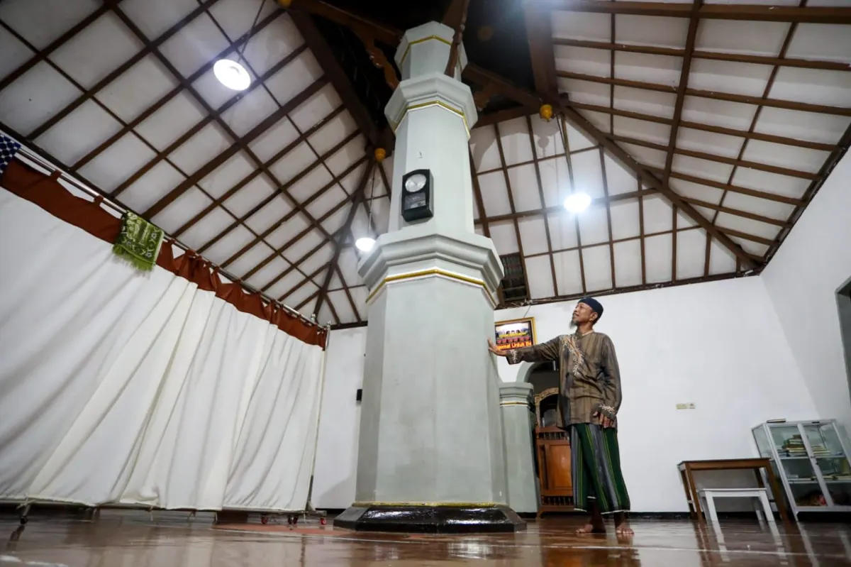 Masjid Darussalam Banyumas, Punya Tiang Tunggal yang Kini Berusia Seabad (Sumber:  | Foto: Diskominfo Jateng)