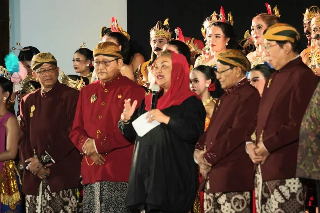 Kegiatan Perayaan Hari Ulang Tahun ke-87 Wayang Orang Ngesti Pandowo Semarang di TBRS
 (Sumber:  | Foto: sakti)