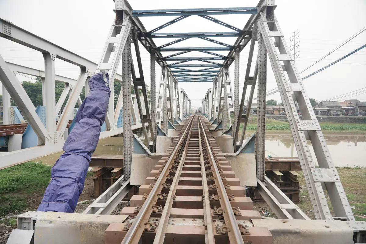 Jembatan KA di Jalan Madukoro Semarang akan diperbaiki. (Sumber:  | Foto: Sakti)