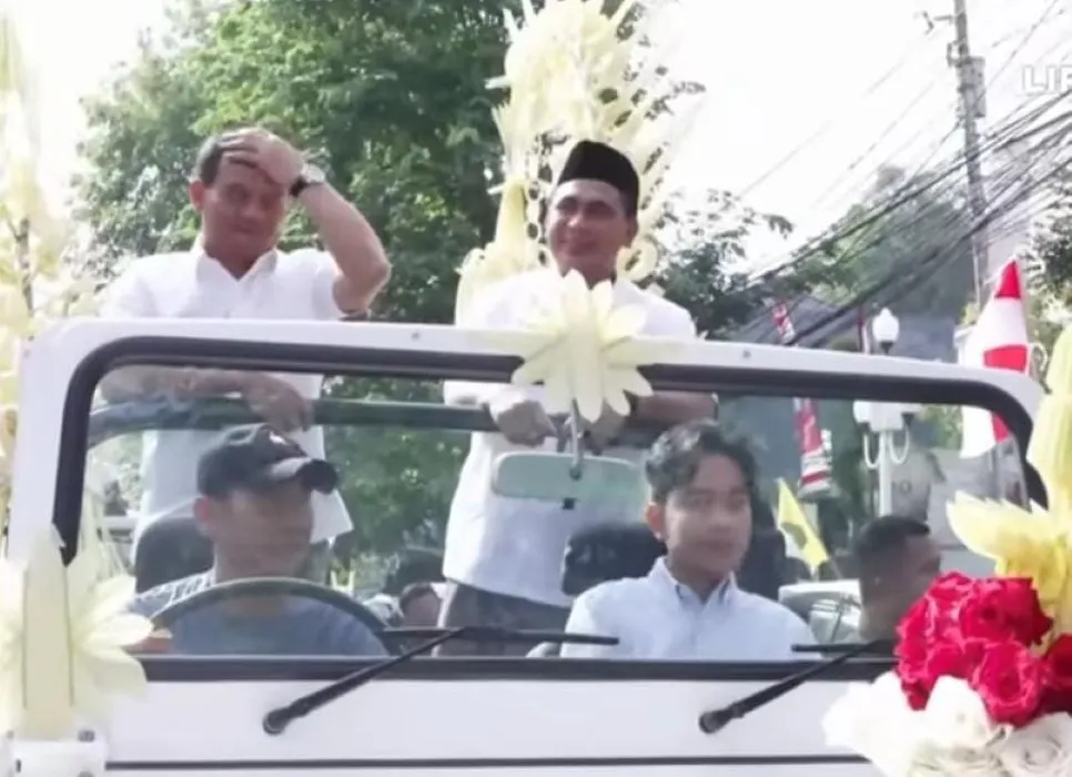 Ahmad Luthfi dan Taj Yasin Maimoen atau Gus Yasin mendaftar Pilgub Jateng 2024 ke KPU Jawa Tengah Rabu 28 Agustus 2024.