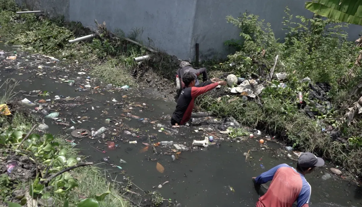 Pengerukan adalah Kali Tambi yang terletak di Kelurahan Karangroto, Kecamatan Genuk. (Sumber:  | Foto: Sakti)