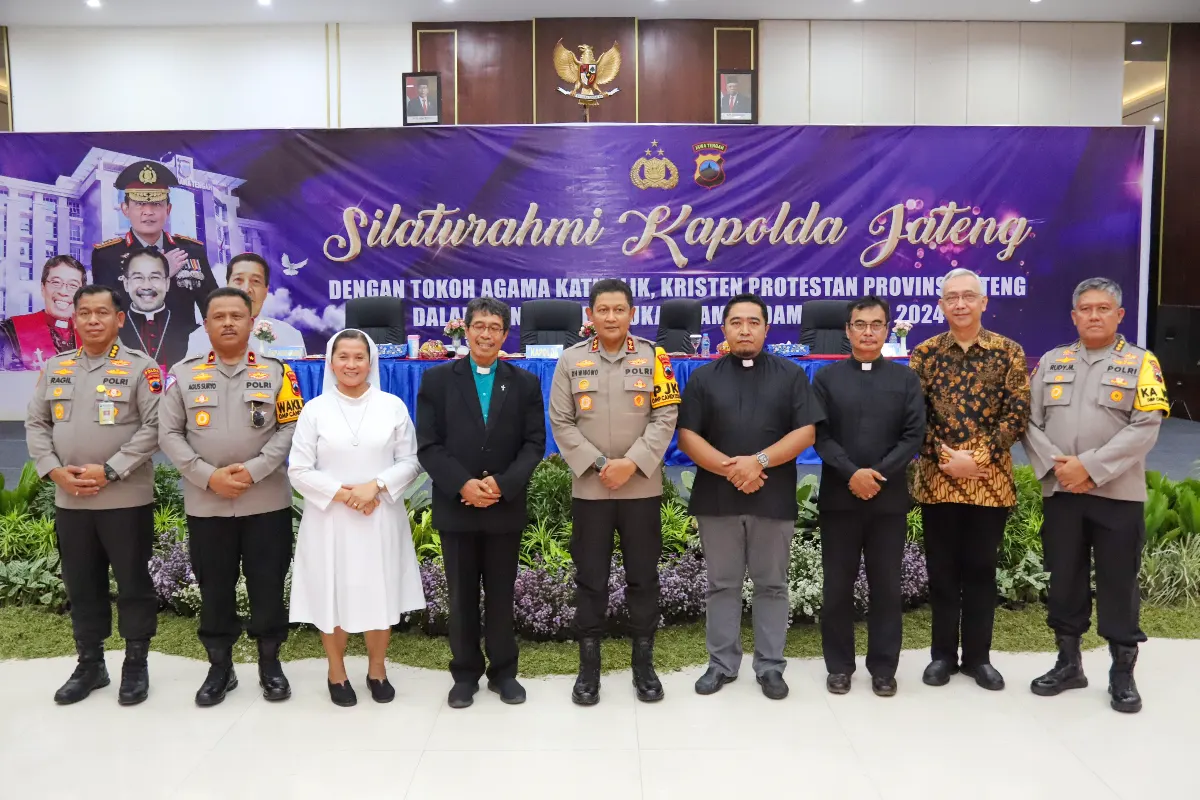 Polda Jateng menjalin silaturahmi dengan para tokoh agama Katholik dan Kristen Protestan se-Jawa Tengah.