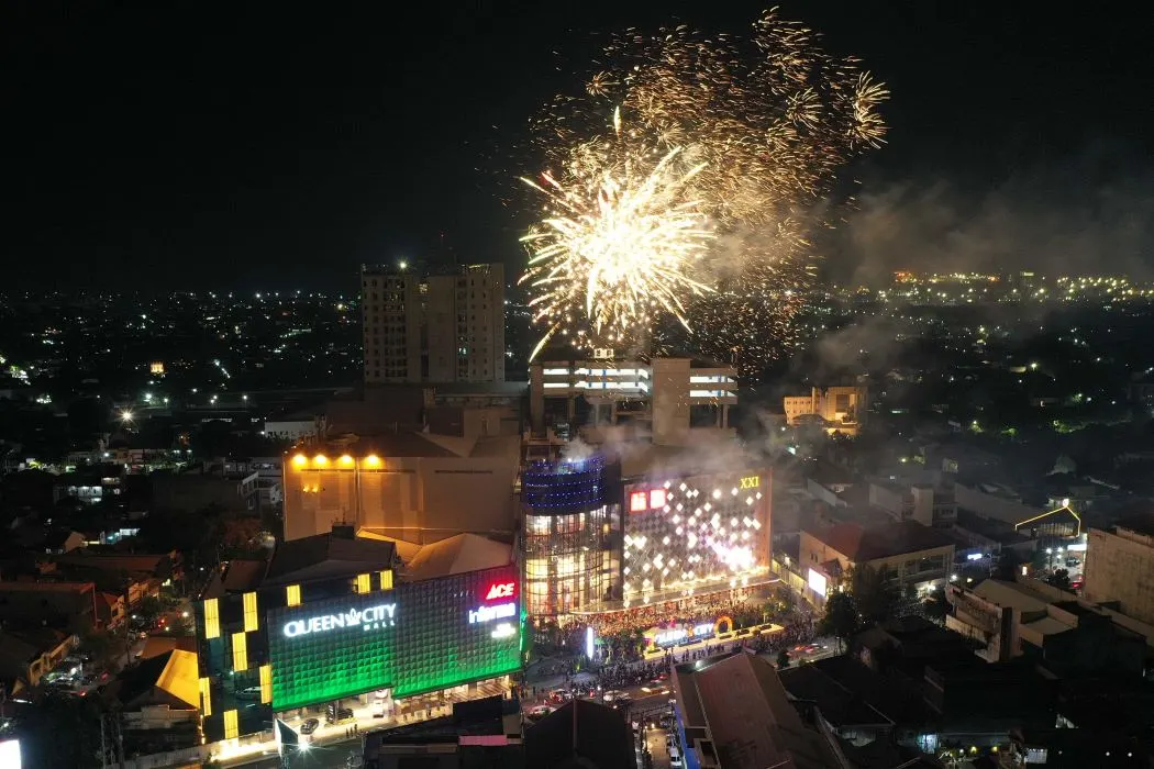 Imlek tahun ini Queen City Mall siap hadirkan hiburan menarik. (Sumber:  | Foto: dok)