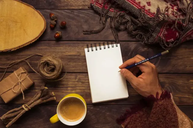 Spesial Hari Puisi Nasional, Simak 5 Tips Agar Kamu Bisa Menulis Puisi yang Indah dan Artistik