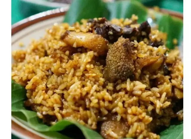 Rekomendasi 5 Warung Nasi Goreng Babat Terkenal di Semarang,Tak Pernah Sepi Pengunjung!