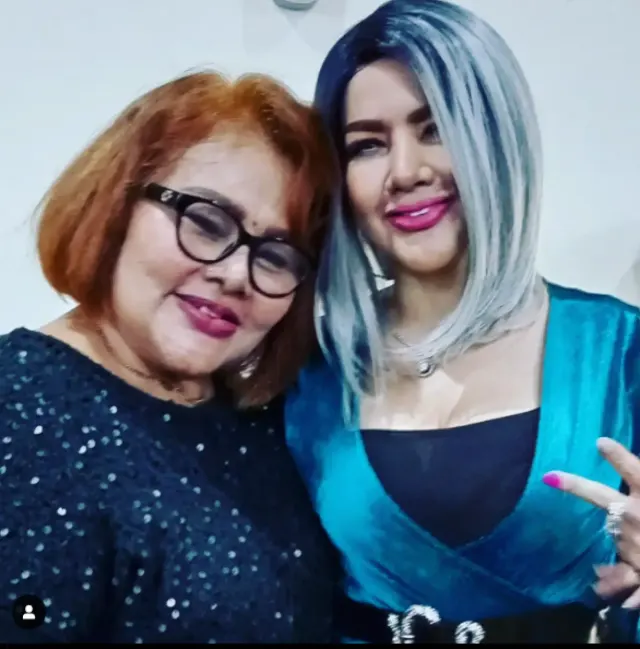 Ibu Virgoun Ngaku Cantik karena Mirip Barbie Kumalasari, Netizen Jodohkan dengan Virgoun