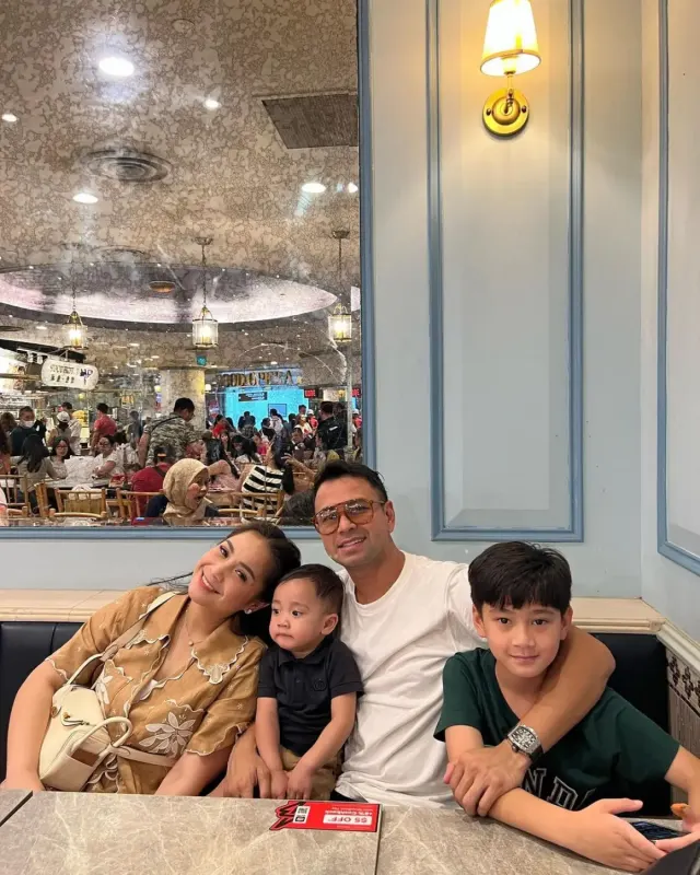 Raffi Ahmad dan Keluarga Batal Naik Haji Tahun Ini, Suami Nagita Slavina Ikhlas