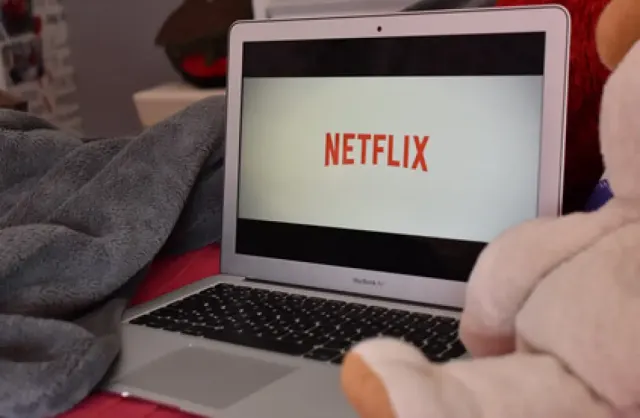 Kaum Nebeng Akun yang Tak Serumah Siap-siap! Netflix Mulai Blokir Pengguna RI