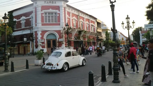 5 Wisata Gratis Semarang yang Dikelilingi Kuliner Lokal, Simak Daftarnya Berikut Ini