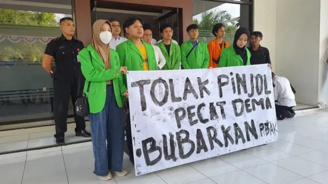 Heboh DEMA UIN Surakarta Paksa Maba Daftar Pinjol, Masih Ingat Kasus 121 Mahasiswa IPB Terjerat Hutang Miliaran?