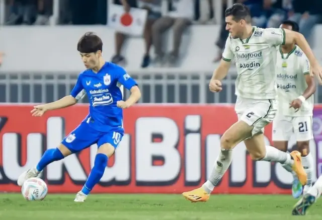 Persib Bandung Menang 2-1 Lawan PSIS Semarang, Klasemen Laskar Mahesa Jenar Merosot ke Peringkat 6