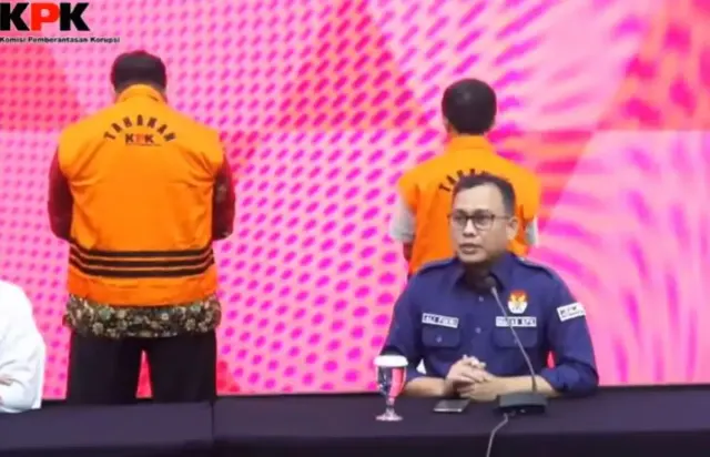 Tiga Pejabat Kasus Suap Bupati Pemalang Jalani Sidang Perdana, Didakwa 6,5 Tahun Penjara