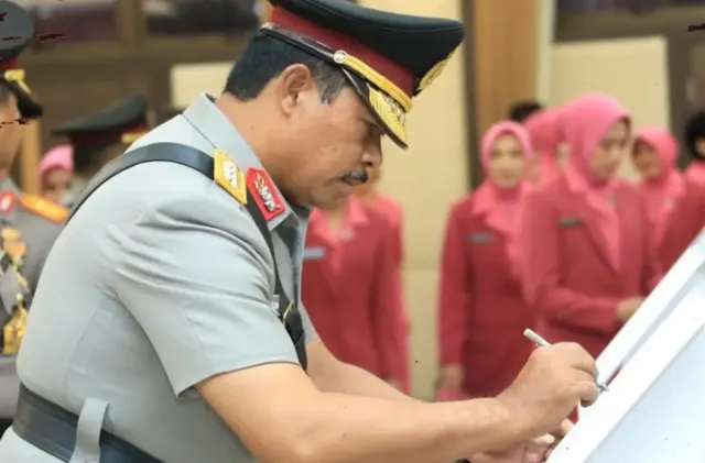 Profil Nana Sudjana yang Gantikan Ganjar Pranowo Jadi Pj Gubernur Jateng, Berpengalaman di Intel