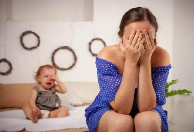 Cara Mengatasi Baby Blues, Kondisi yang Diduga Jadi Pemicu Seorang Ibu Nekat Hampir Lempar Bayinya ke Rel Kereta di Pasar Minggu