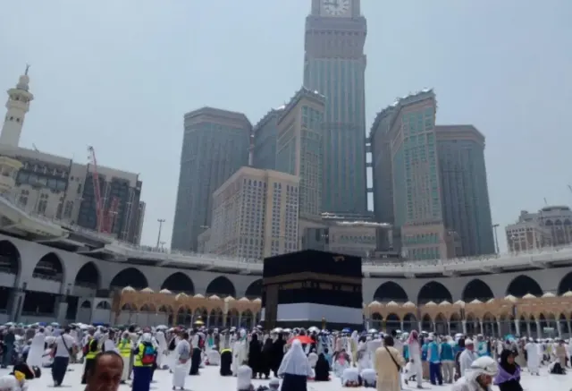 Penerbangan Umrah Langsung dari Bandar Udara Adi Soemarmo Solo ke Jeddah Kembali Beroperasi