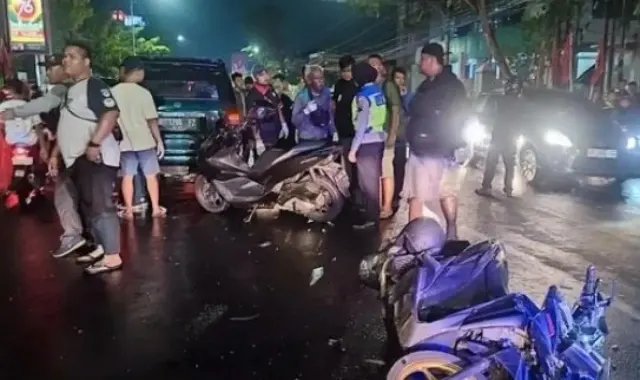 Kecelakaan Maut di Jalan Brigjen Katamso: Pemotor Tewas Tertabrak Kijang, Sempat Masuk Kolong Mobil