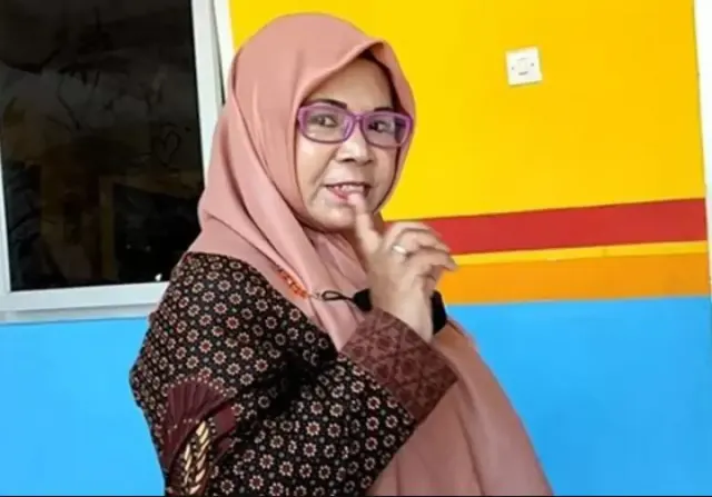 Siapa Kepala Sekolah SDN 236 Gresik? Diduga Abaikan Kondisi Siswinya Dicolok Tusuk Bakso Hingga Buta