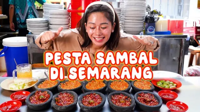 6 Kuliner yang Dicicipi Farida Nurhan di Semarang, Semua Direview Enak Banget