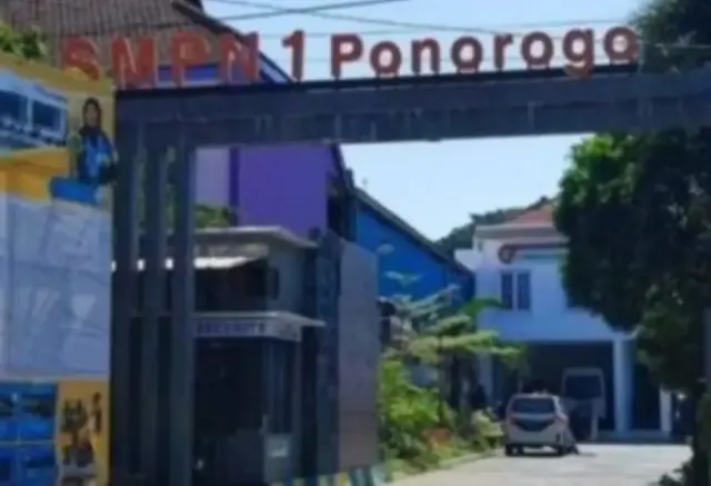 Viral Surat Penarikan Sumbangan SMPN 1 Ponorogo, Diduga Wali Murid Diminta Iuran Untuk Beli Mobil