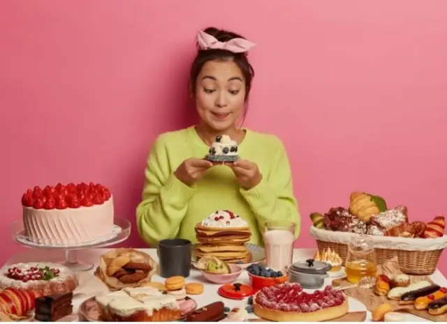 Kenali Binge Eating Disorder, Sudah Makan Porsi Besar Tapi Tetap Tak Puas, Apa Gejalanya?