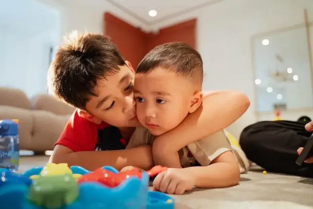 Pendekatan Unik Raffi Ahmad dan Nagita Slavina Batasi Waktu Rafathar Bermain Game