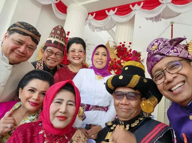 Mengenal Lebih Dekat Profil Zaizatun Nihayati Istri Mahfud MD, Ternyata Kisah Cinta Keduanya Bersemi di Kampus