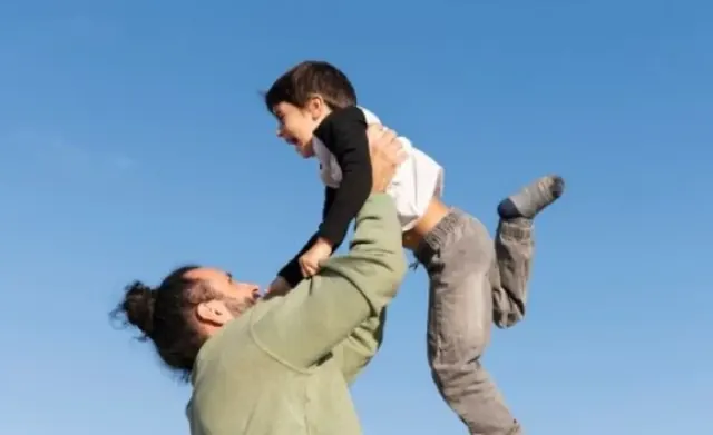 Dad, Hati-hati! Ini 6 Hal yang Akan Dicontoh Anak Laki-laki Dari Ayahnya