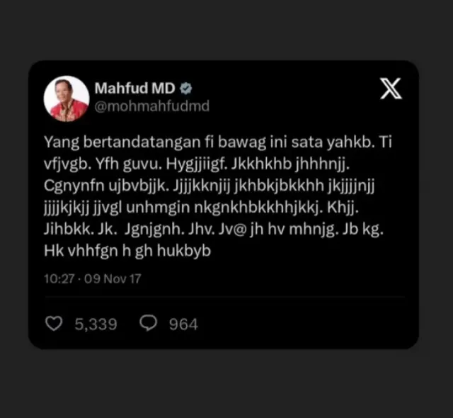 Ngakak, Viral Kembali Cuitan Lawas Mahfud MD saat Ponselnya Dibajak Cucu Tercinta