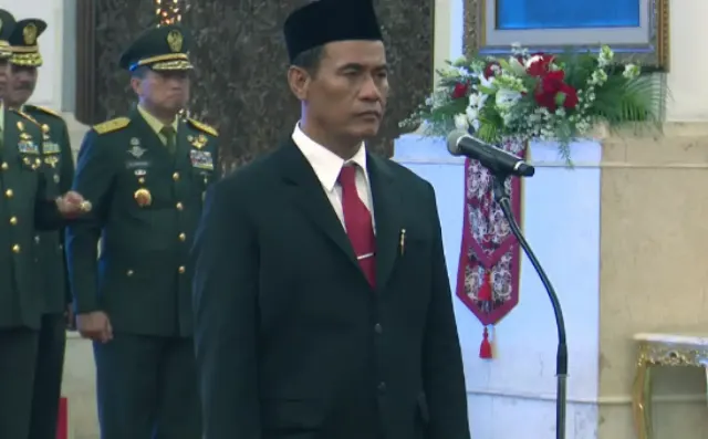 Profil Amran Sulaiman yang Dilantik Jadi Mentan Lagi Hari Ini oleh Presiden Jokowi